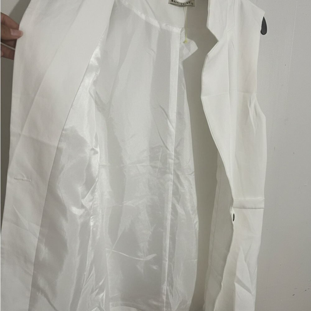 New Look Elegant White Vest - Picture 3 of 8